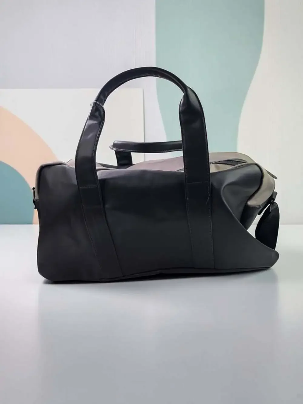 Calvin Klein Fragrances Two-Tone Travel Duffle Gym Weekender Bag